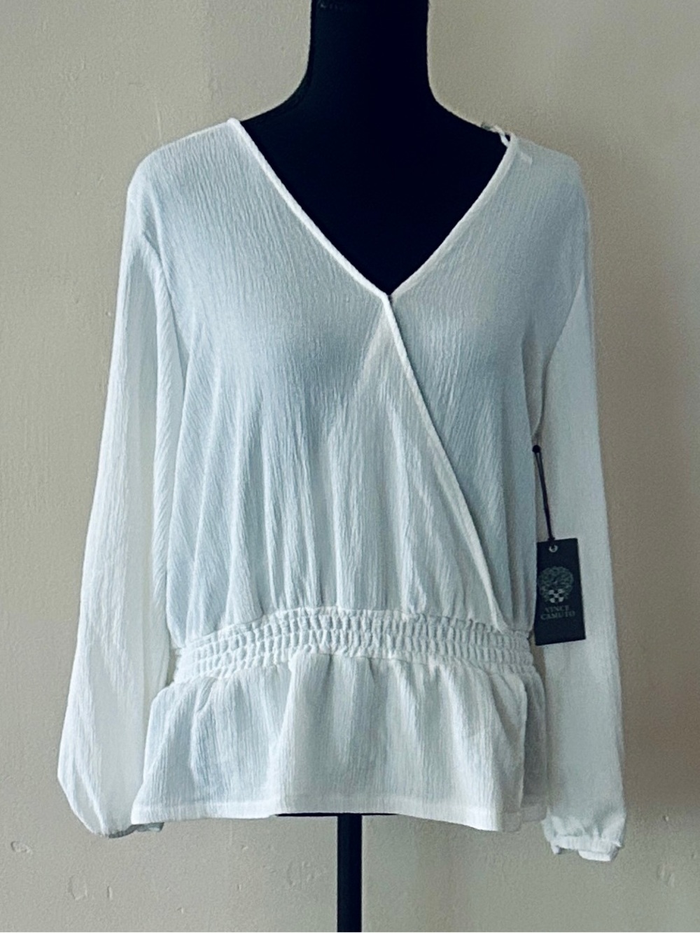 NWT Vince Camuto Top